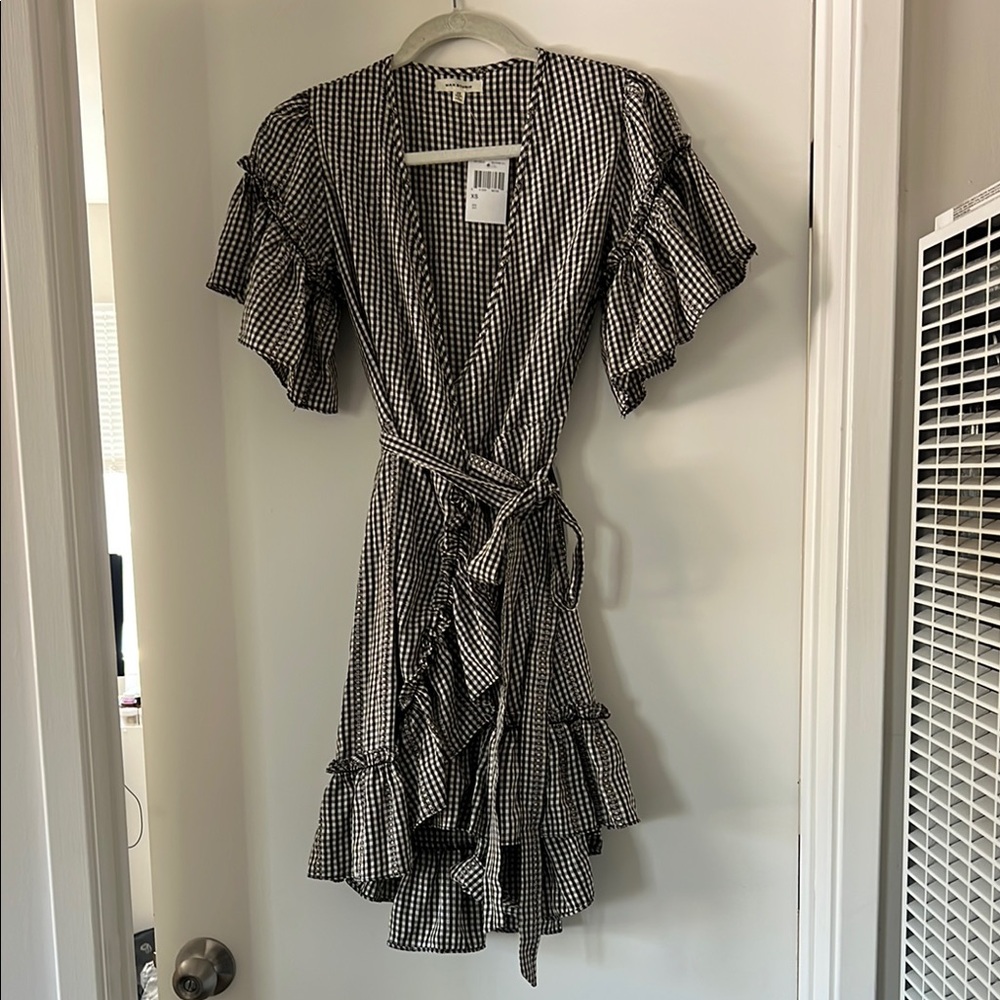 Max Studio XS Gingham Ruffled Wrap Dress